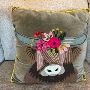 Embroidered Highland Cow Throw Pillow